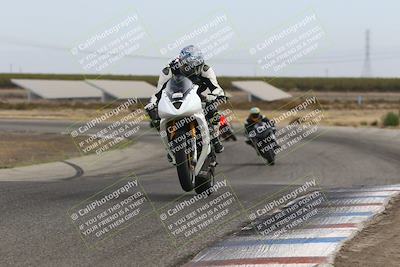 media/Oct-13-2025-Lets Ride (Mon) [[1a1cd08581]]/B Group/1220pm (Wheelie Bump)/